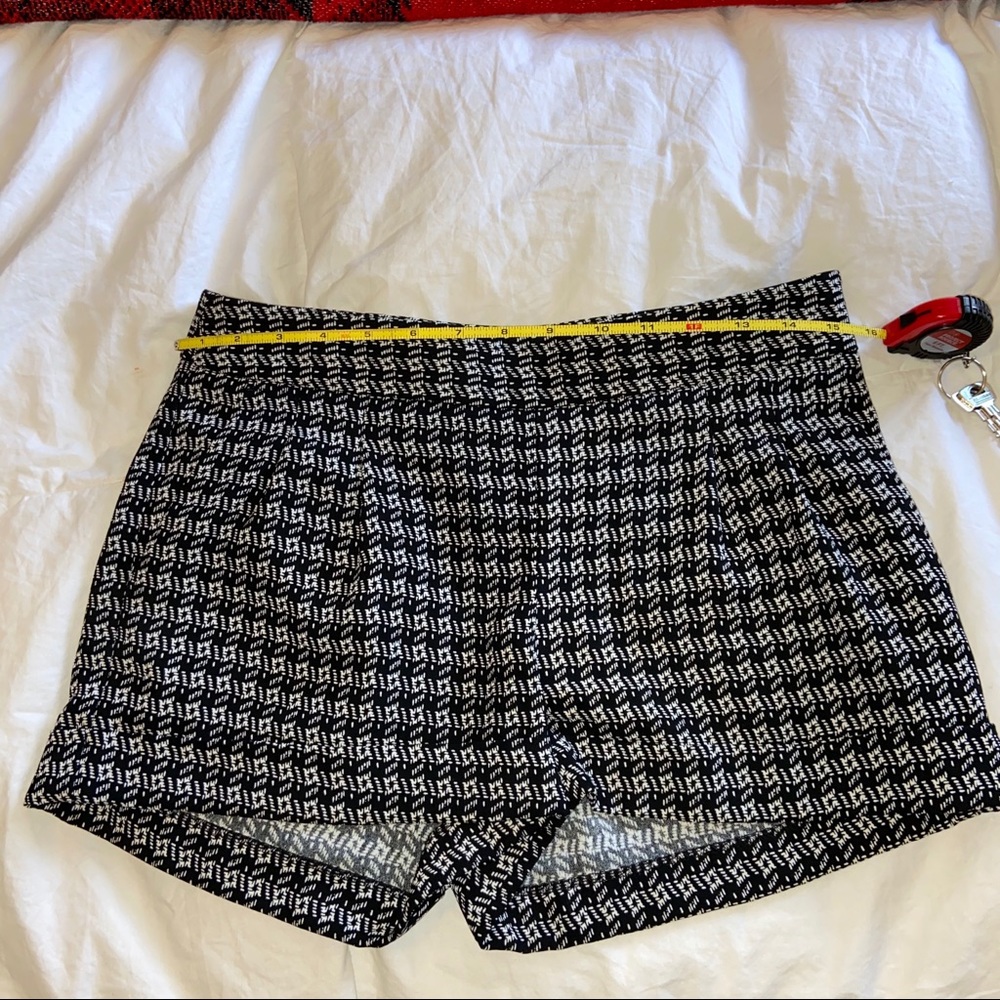 Express. Express shorts. Express shorts size 0.